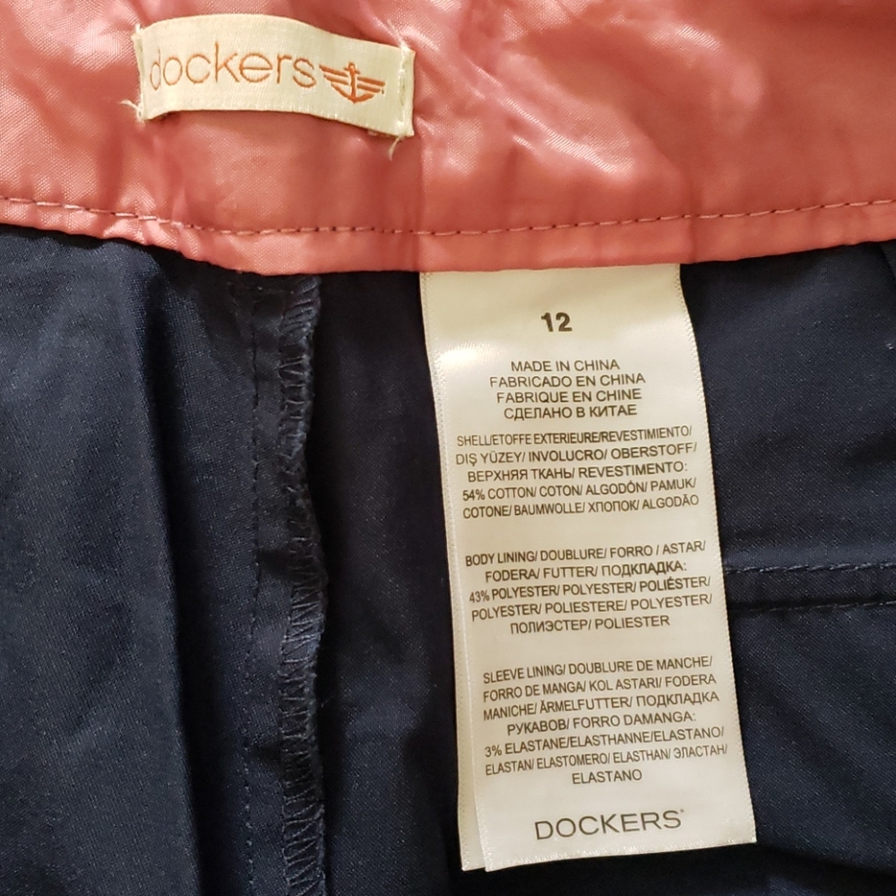 Capris - Picture 3 of 3